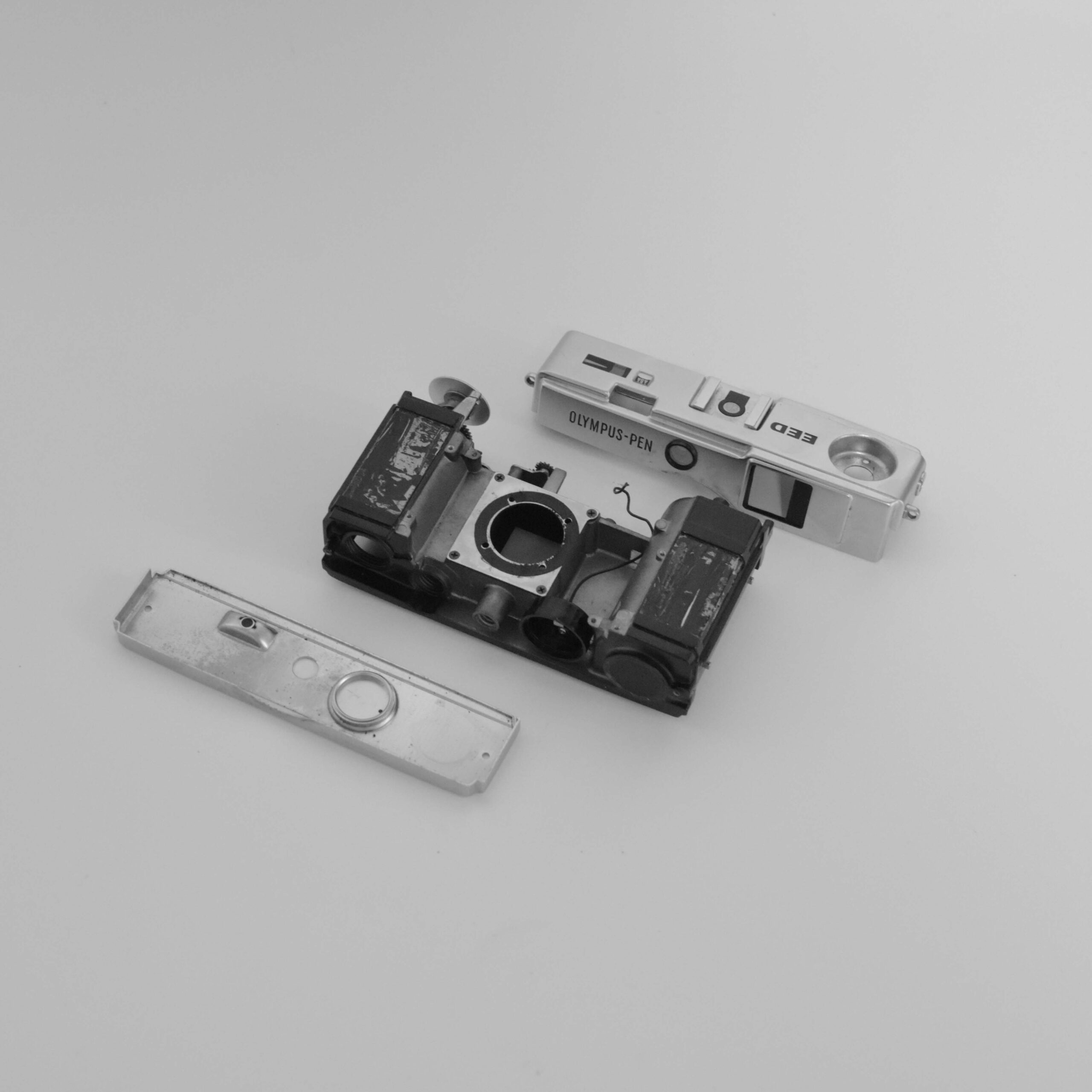 OLYMPUS PEN EED（電池・フィルム付）分解・洗浄、電気配線交換済 OLYMPUS PEN EED（電池・フィルム付）分解・洗浄、電気配線交換済